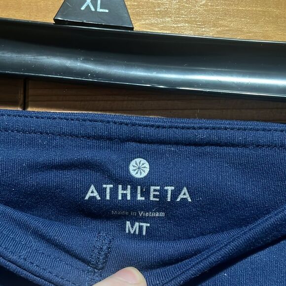 WOMENS SIZE MEDIUM ATHLETA SIZE MEDIUM LEGGINGS - Picture 6 of 7